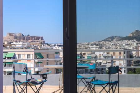 Studio With Private Terrace And View Of Acropolis! Athén Kültér fotó